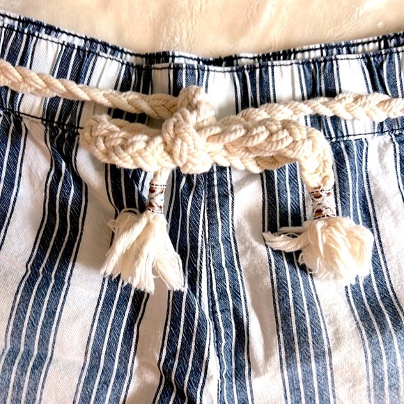 REWASH 🩳 FRINGED 100% COTTON BLUE/WHITE STRIPED SHORTS WITH ROPE BELT Womens XL - Picture 3 of 6
